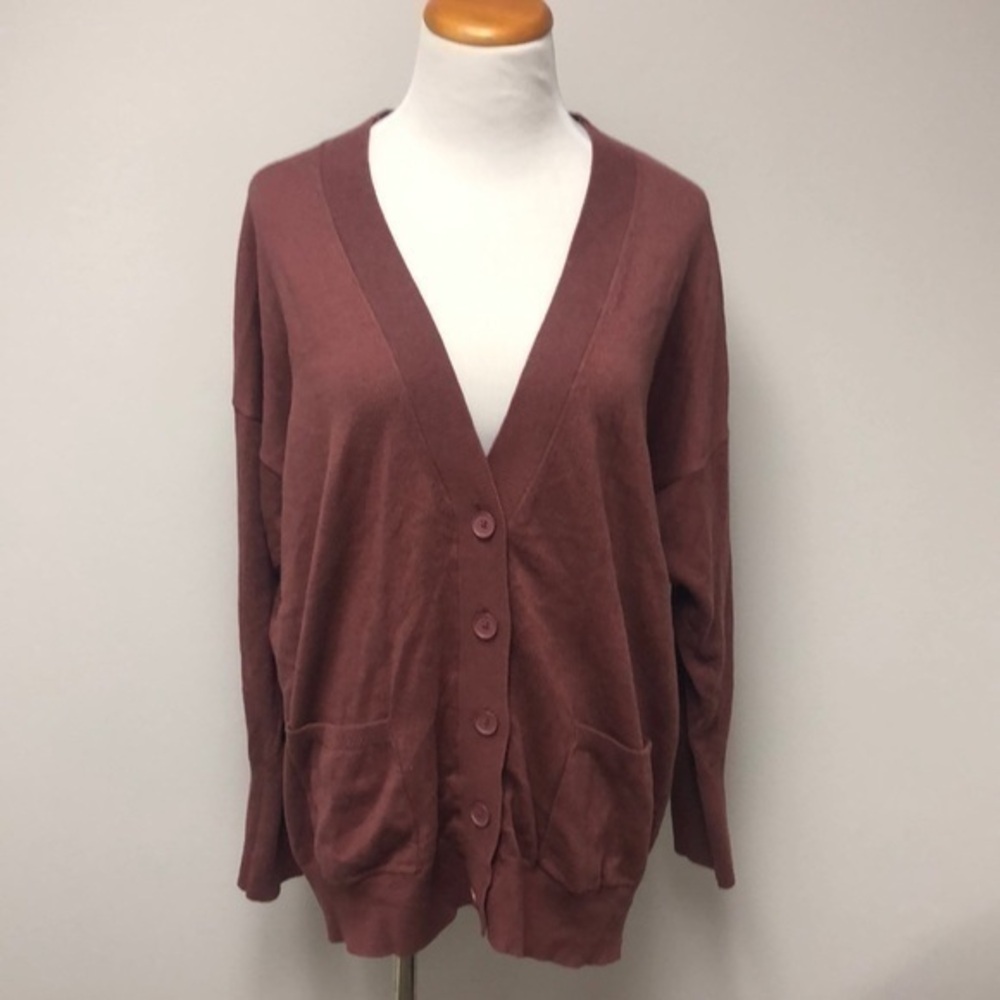 Express Button Cardigan